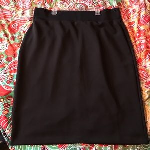Eloquii Neoprene Pencil Skirt - Size 22